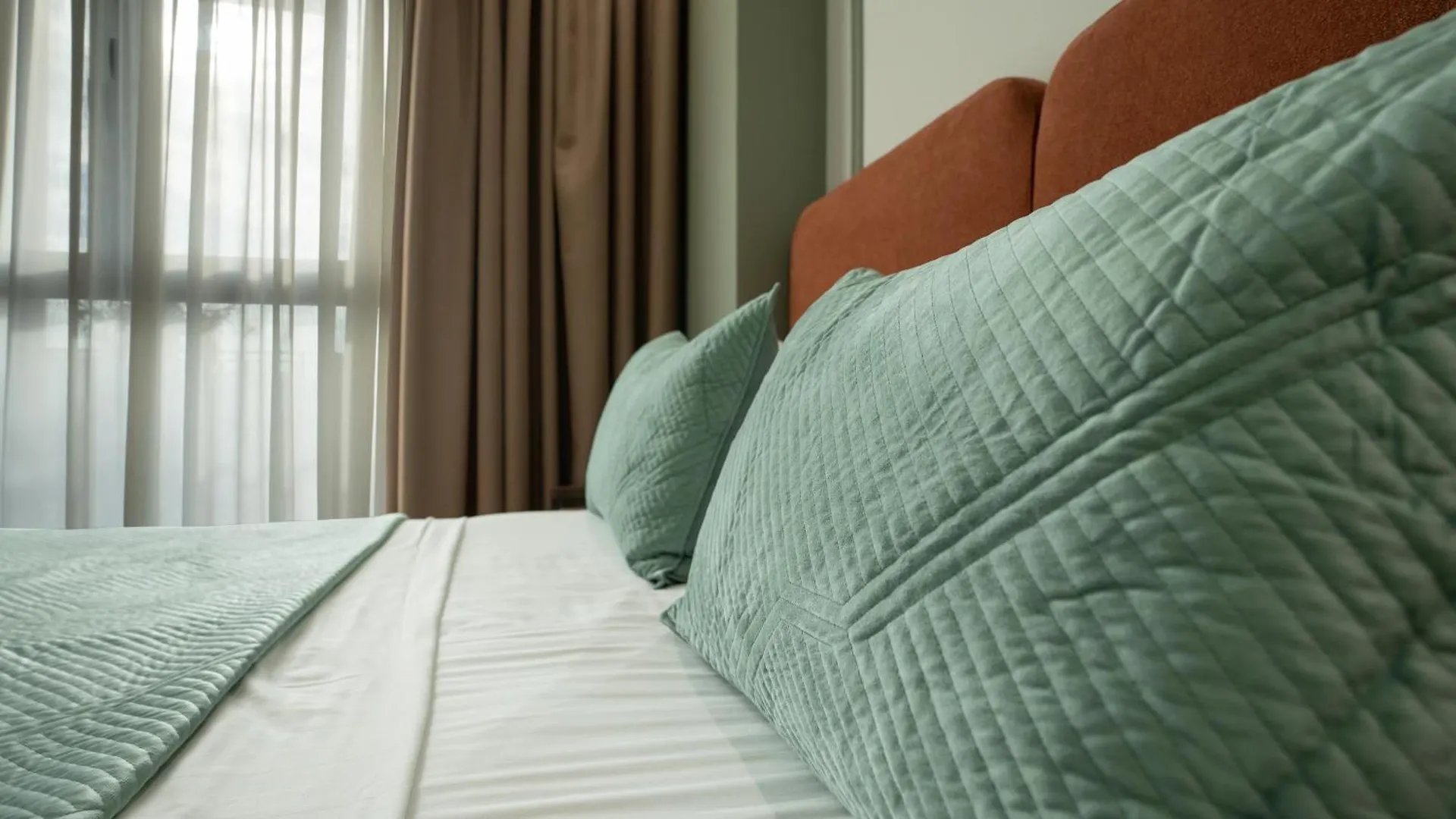 Progarden Luxury Apartments Tirana 0*,
